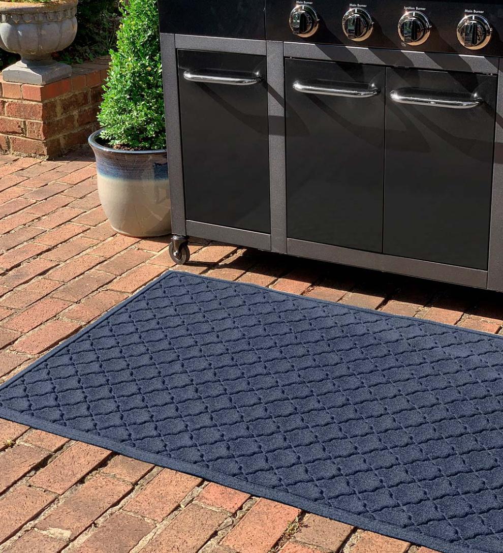 Plow & Hearth Synthetic Rugs Indoor Living Waterhog Cordova Grill Mat, 3' X 5' - Bordeaux