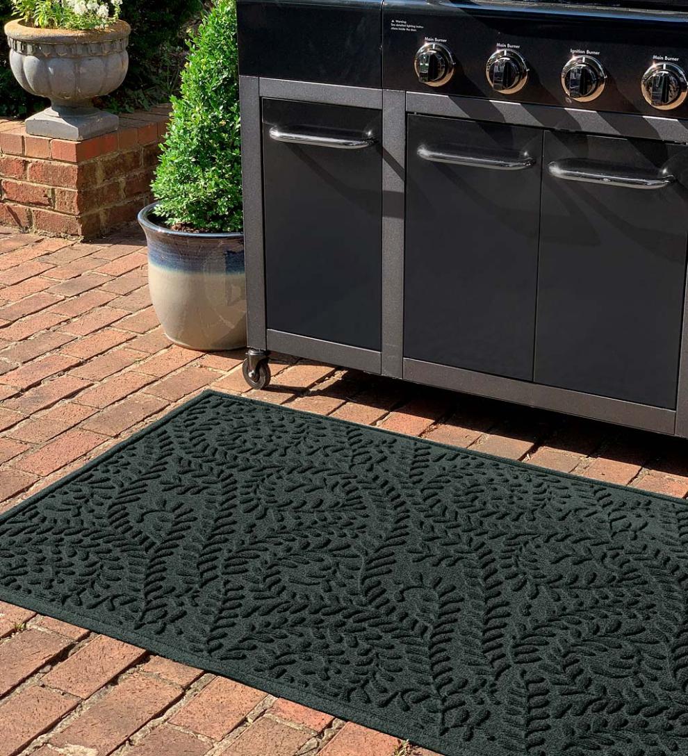 Plow & Hearth Synthetic Rugs Indoor Living Waterhog Boxwood Grill Mat, 3' X 5' - Bordeaux