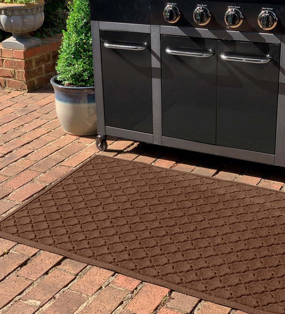Plow & Hearth Synthetic Rugs Indoor Living Waterhog Cordova Grill Mat, 3' X 5' - Bordeaux